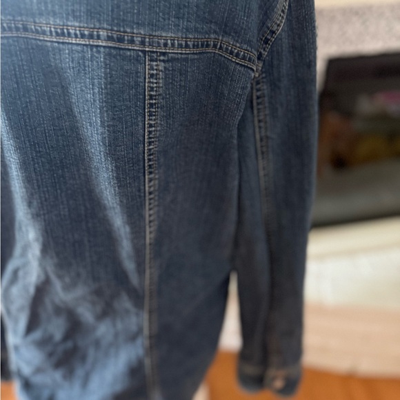 Banana Republic Denim Jacket - Picture 8 of 8